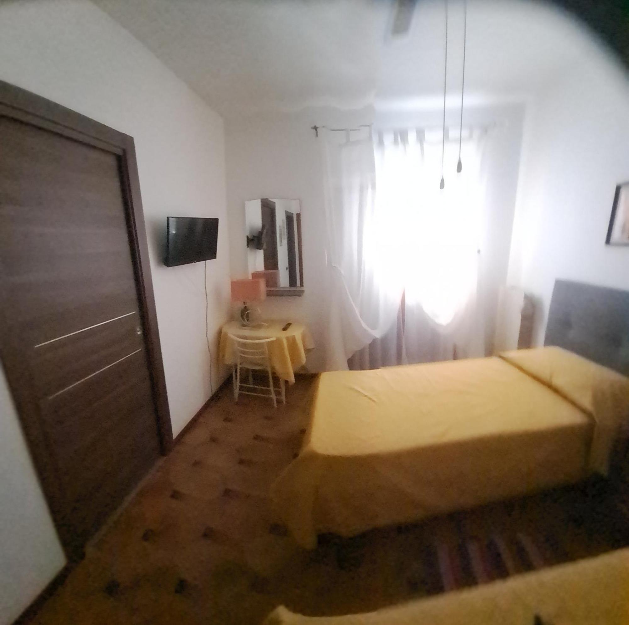 Room Grigra Анкона Экстерьер фото
